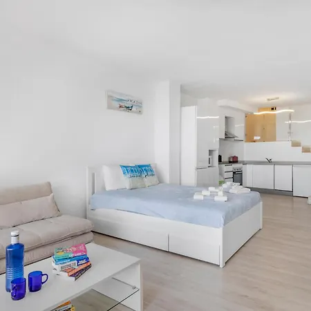 Stylish In Cabopino,